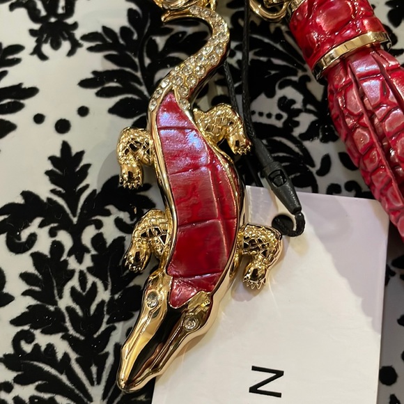 BRAHMIN Heartbreaker Croc Charm Tassel NWT - Picture 2 of 7